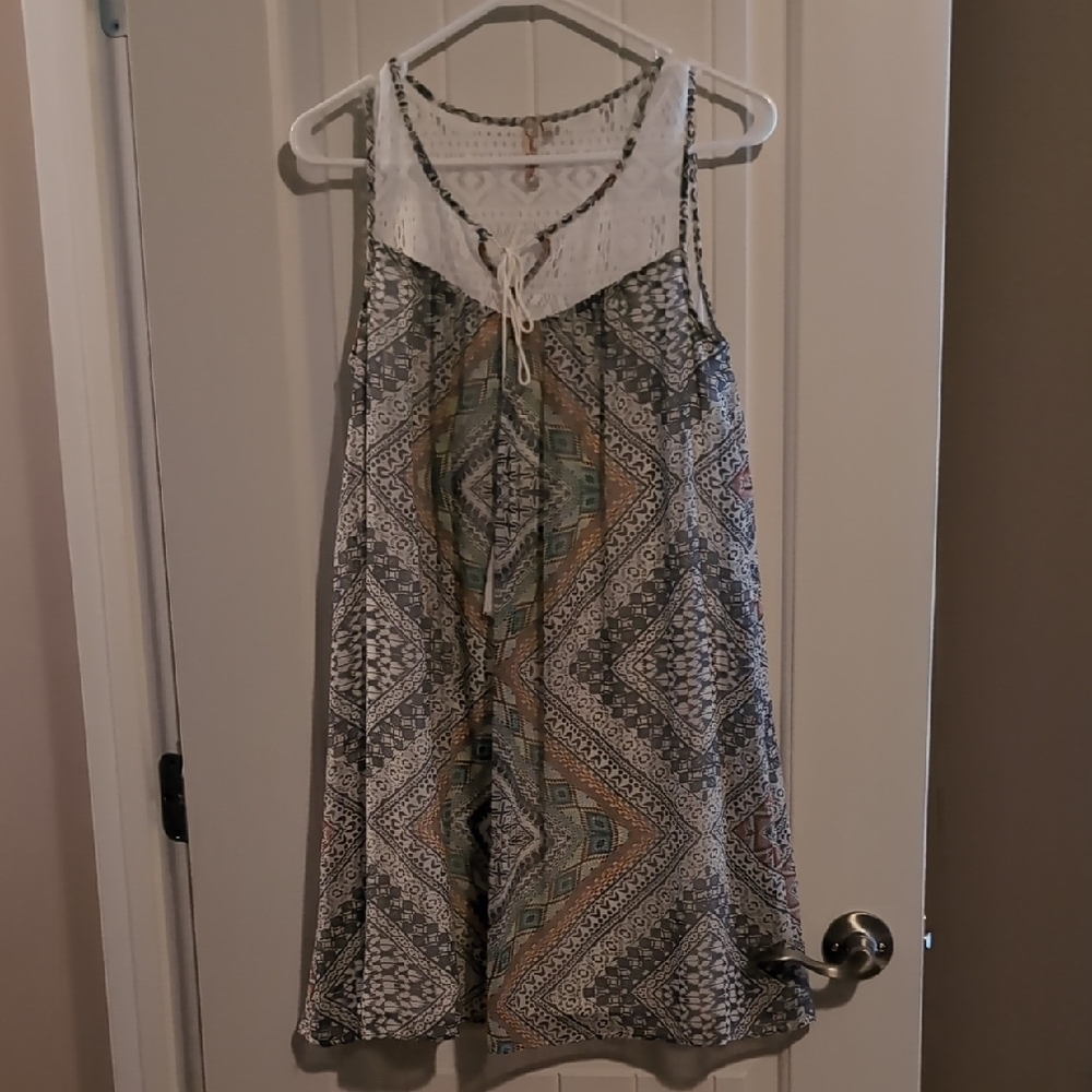 Red Camel White Crochet Yoke Mixed-Print Boho Camisole